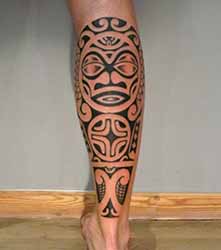tatouage-maorie-mollet-homme.jpg