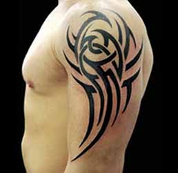 tatouage-tribal-homme.jpg